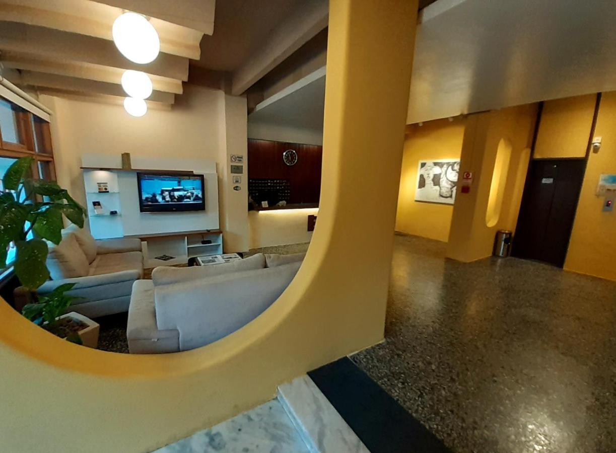 Hotel Estoril Pelotas Exteriör bild